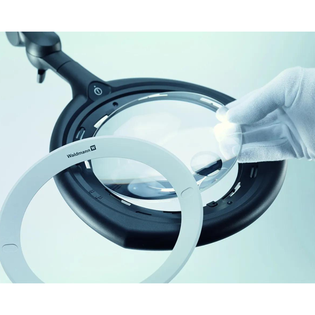 Waldmann Lighting Magnifier luminaire TEVISIO - Image 5
